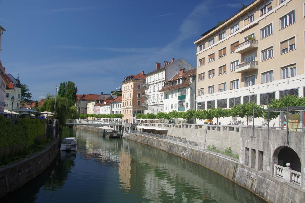 Bit Apartments Ljubljana Exteriör bild