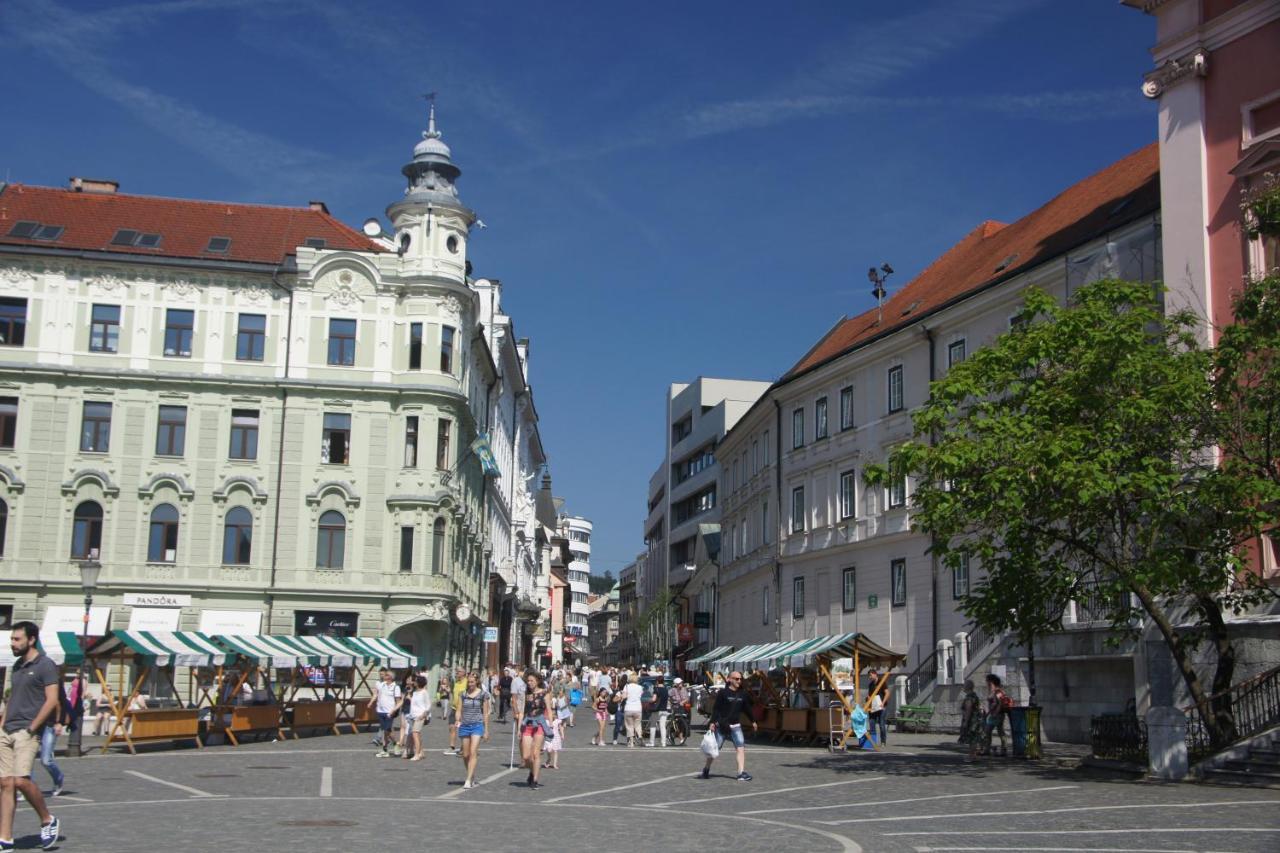 Bit Apartments Ljubljana Exteriör bild