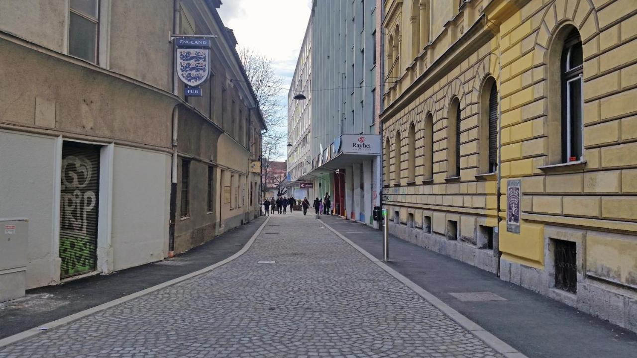 Bit Apartments Ljubljana Exteriör bild