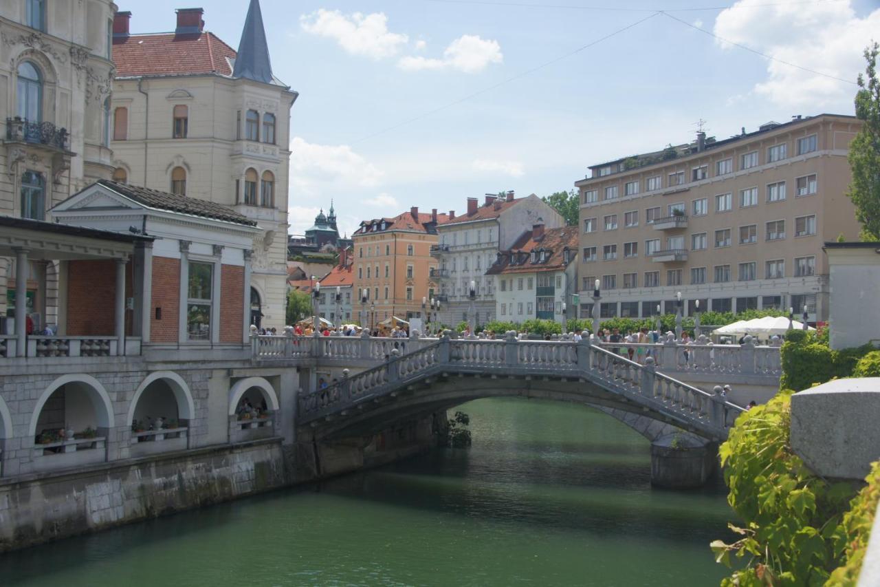 Bit Apartments Ljubljana Exteriör bild