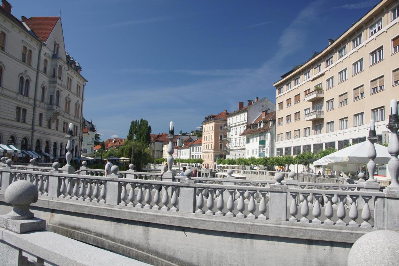Bit Apartments Ljubljana Exteriör bild